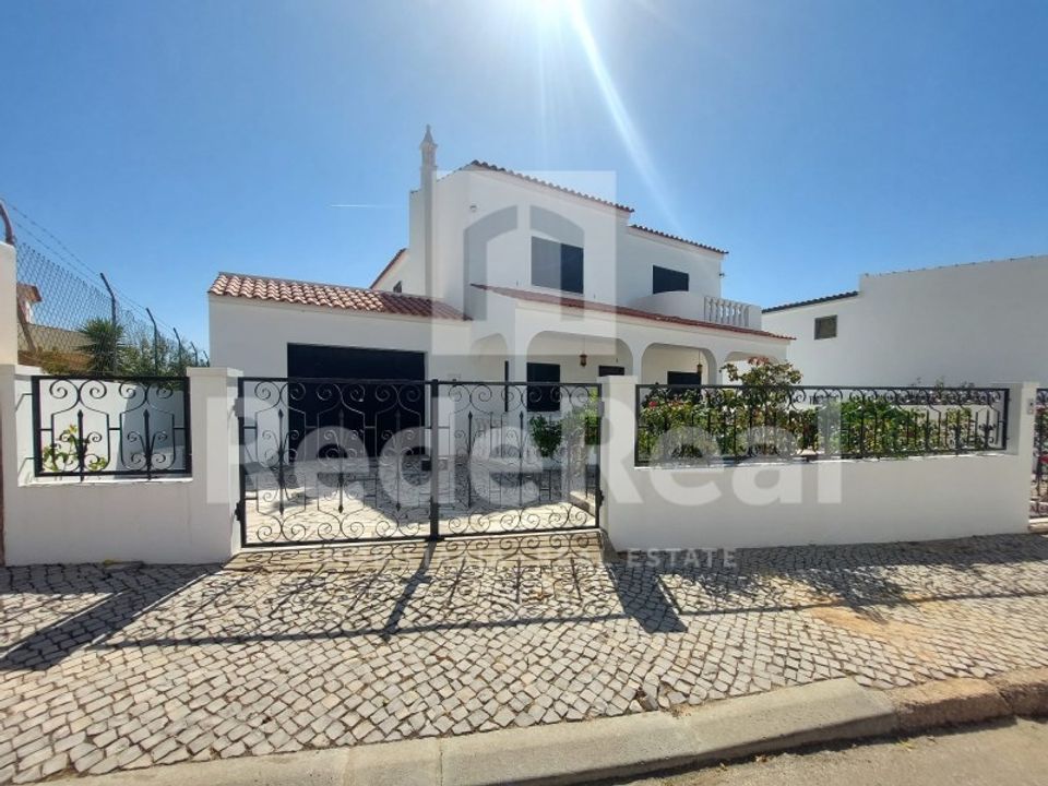 Villa i Quelfes, Faro - foto 1