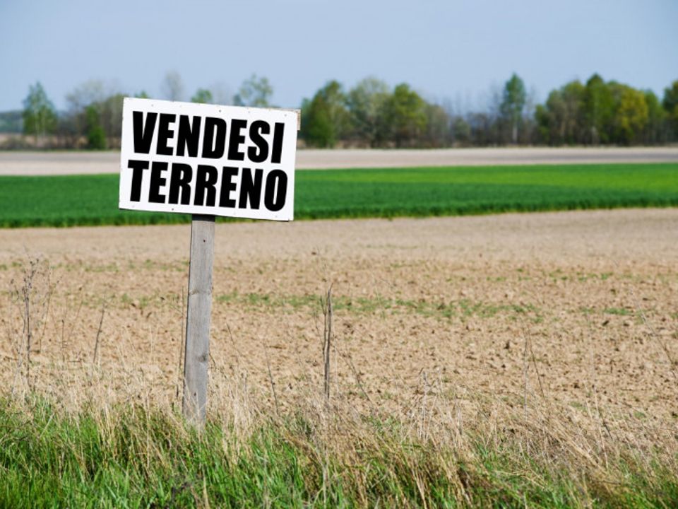 Helårsgrund i Lonato del Garda, Brescia - foto 1
