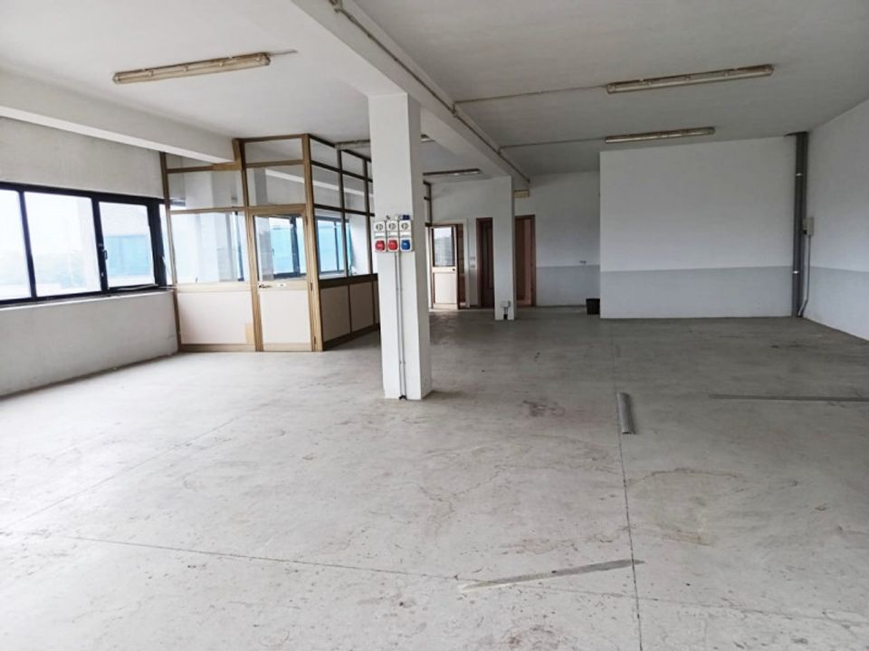 Erhvervsejendom i Calcinato, Brescia - foto 4