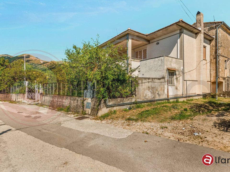 Villa i Campoli Appennino, Frosinone - foto 4