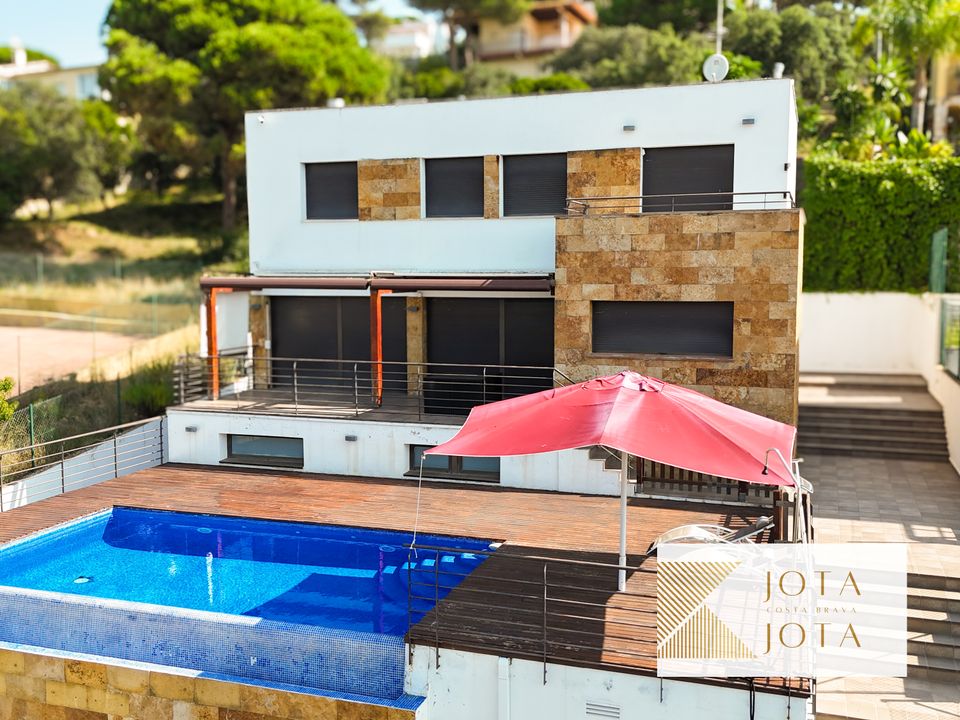 Villa a Tordera, Barcelona - foto 1