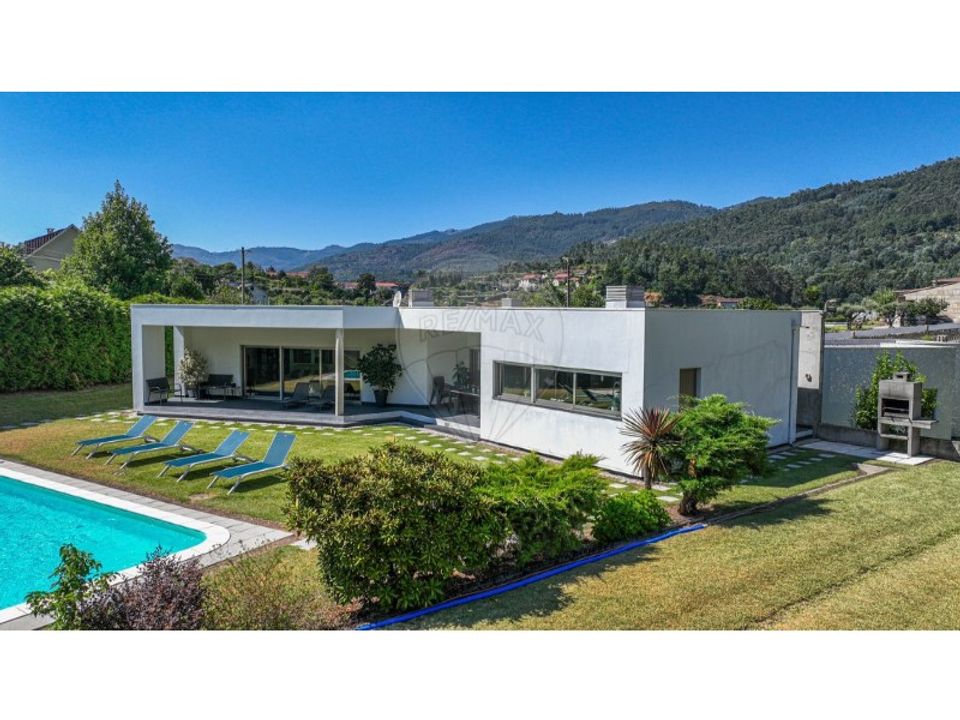 Villa em Parada do Bouro, Braga - foto 2