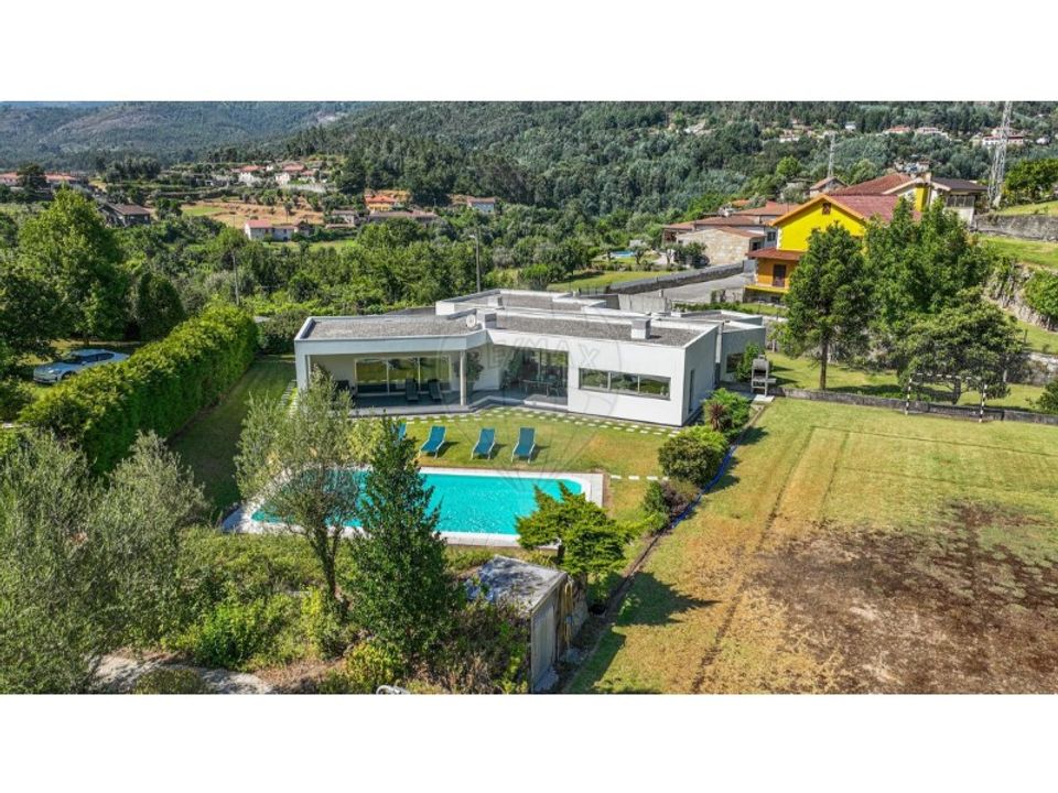 Villa em Parada do Bouro, Braga - foto 4