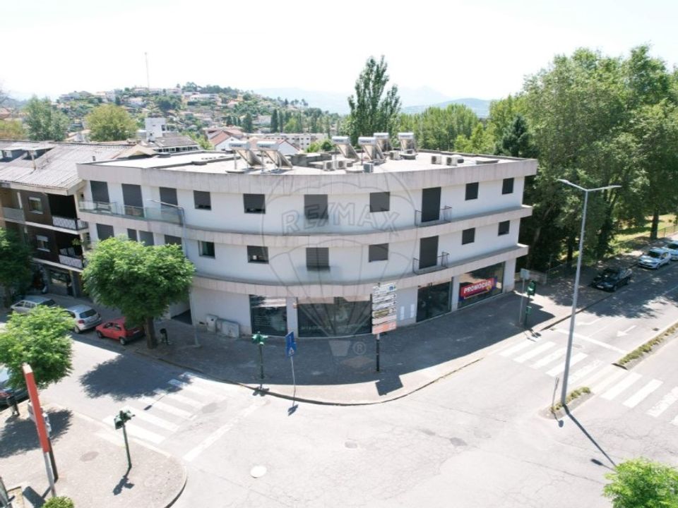Erhvervsejendom i Cabeceiras de Basto, Braga - foto 1