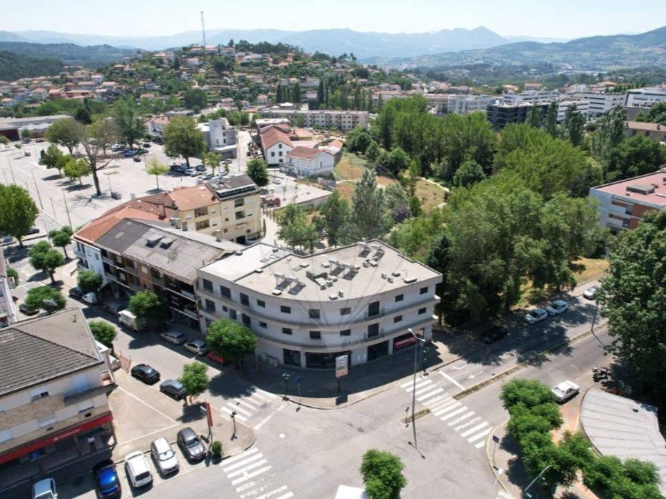 Erhvervsejendom i Cabeceiras de Basto, Braga - foto 2