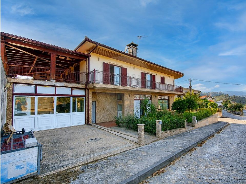 Villa i Cabeceiras de Basto, Braga - bilde 1