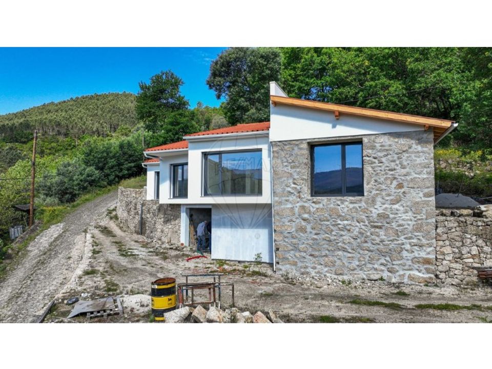 Villa - Mondim de Basto, Vila Real - photo 4