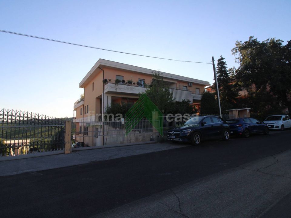 Lejlighed i Mosciano Sant'Angelo, Teramo - foto 2