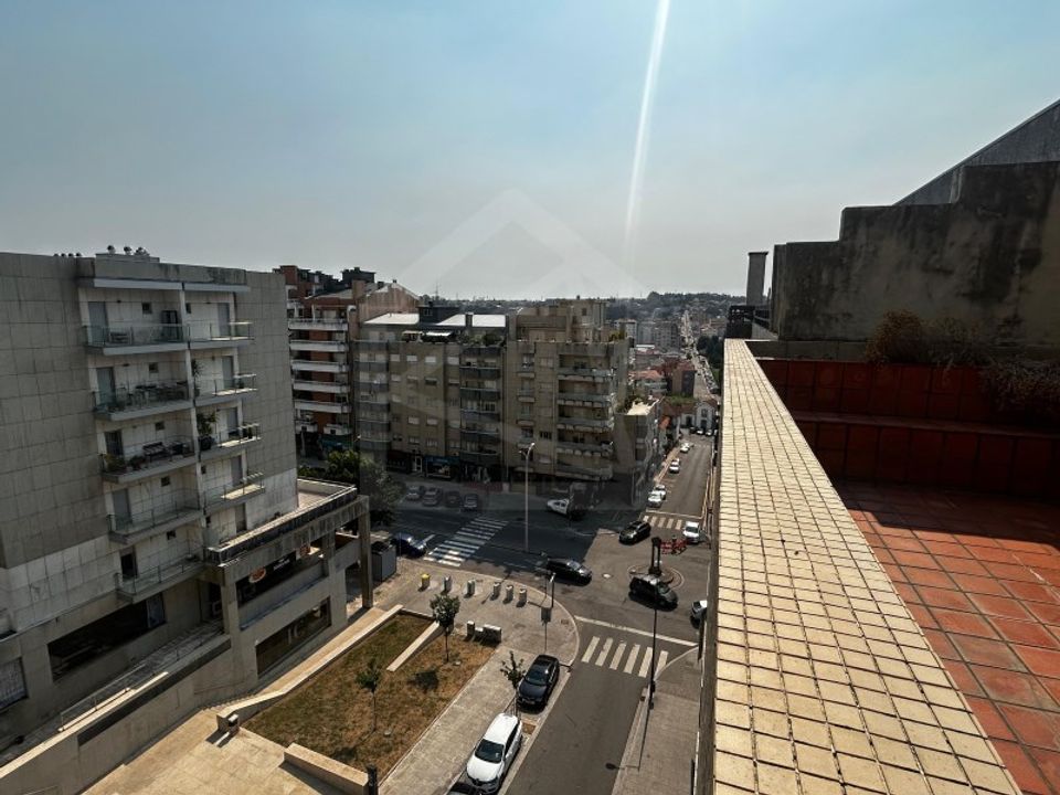 Duplex i Sao Joao da Madeira, Aveiro - foto 1
