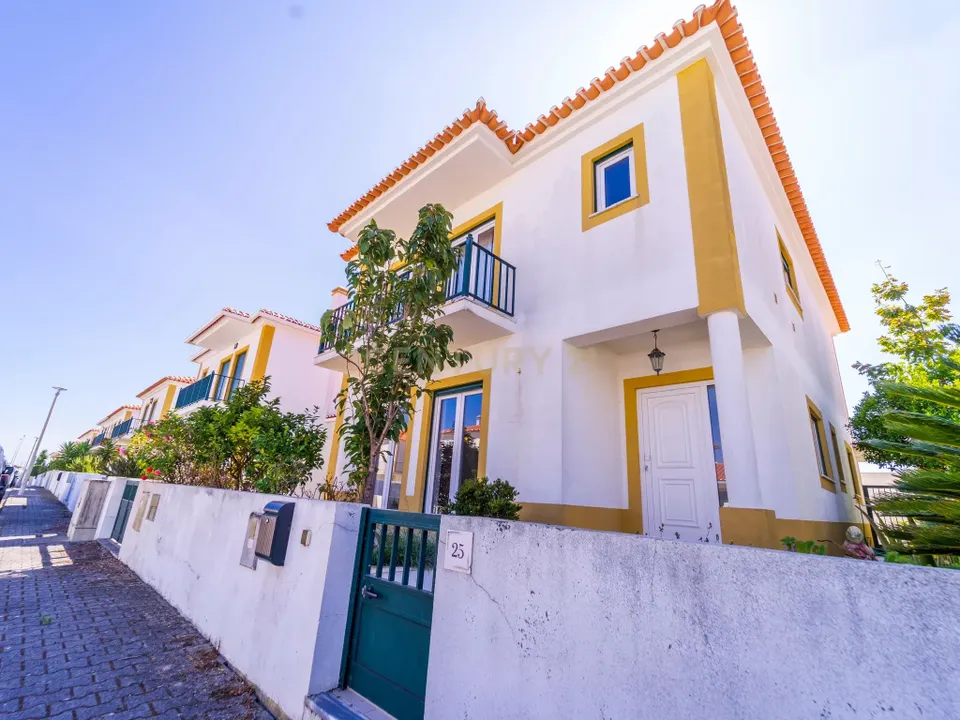 Villa i Serra d'El-Rei, Leiria - foto 1