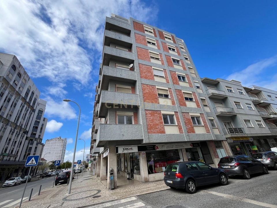 Erhvervsejendom i Caldas da Rainha, Leiria - foto 3
