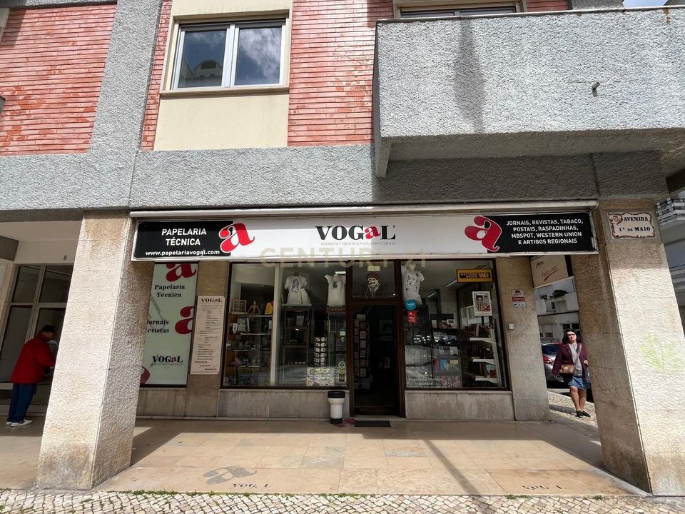 Erhvervsejendom i Caldas da Rainha, Leiria - foto 4