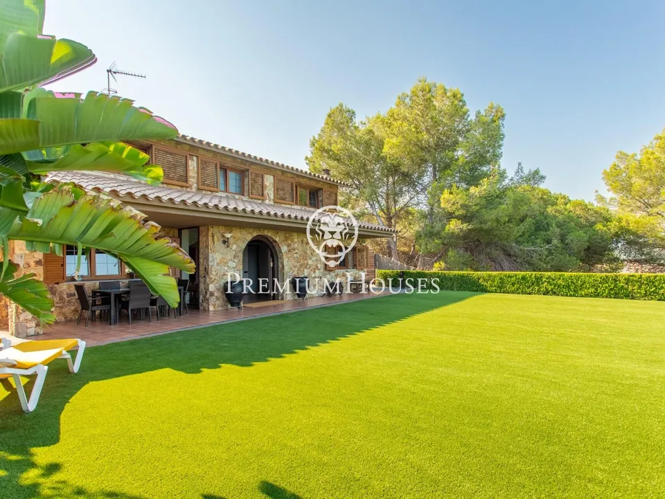 Villa i Argentona, Barcelona - bilde 1