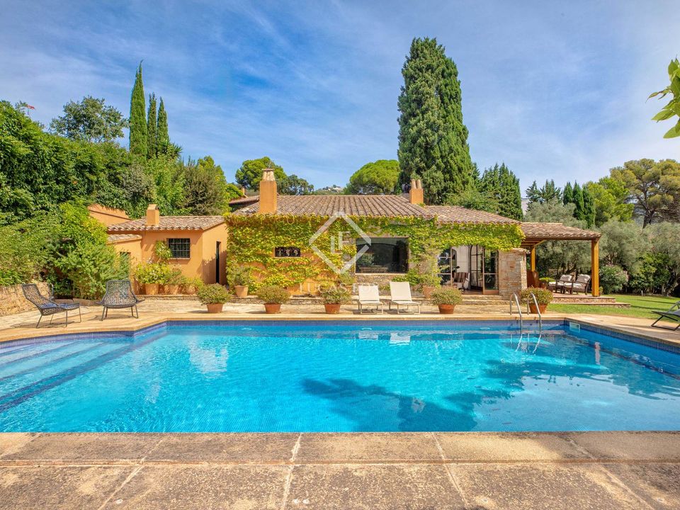 Villa i Begur, Gerona - foto 1