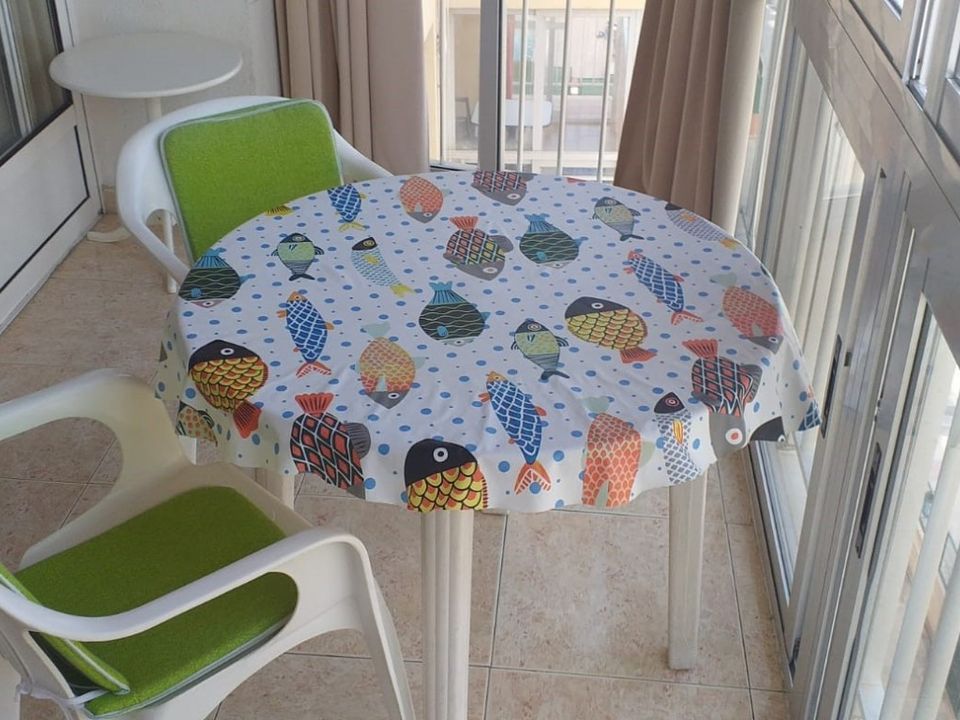 Lejlighed i Playa Poniente, Alicante - foto 2