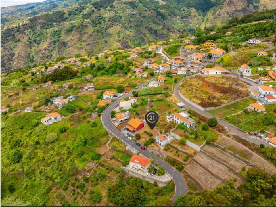 Helårsgrund i Ribeira Brava, Madeira - foto 1