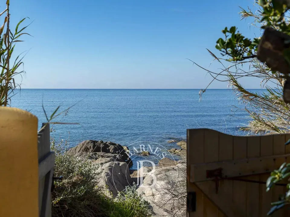 Landejendom i Ajaccio, Corse-du-Sud - foto 1
