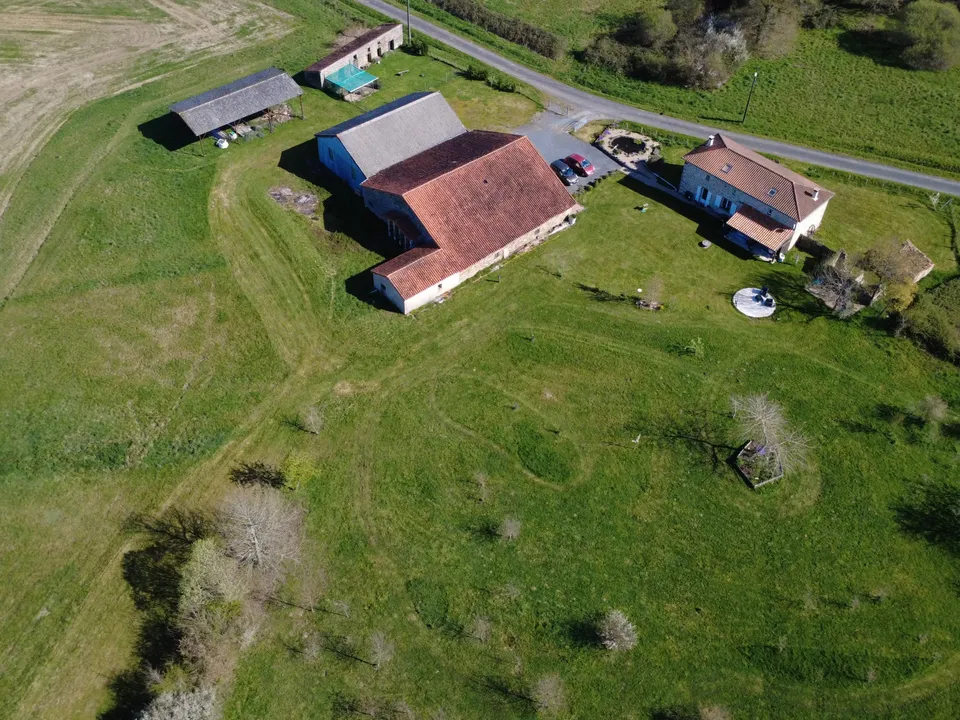 Villa in Bussiere-Poitevine, Haute-Vienne - foto 2