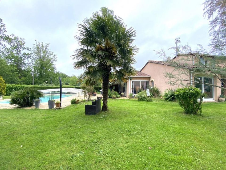 Villa i Saint-Estephe, Gironde - foto 2