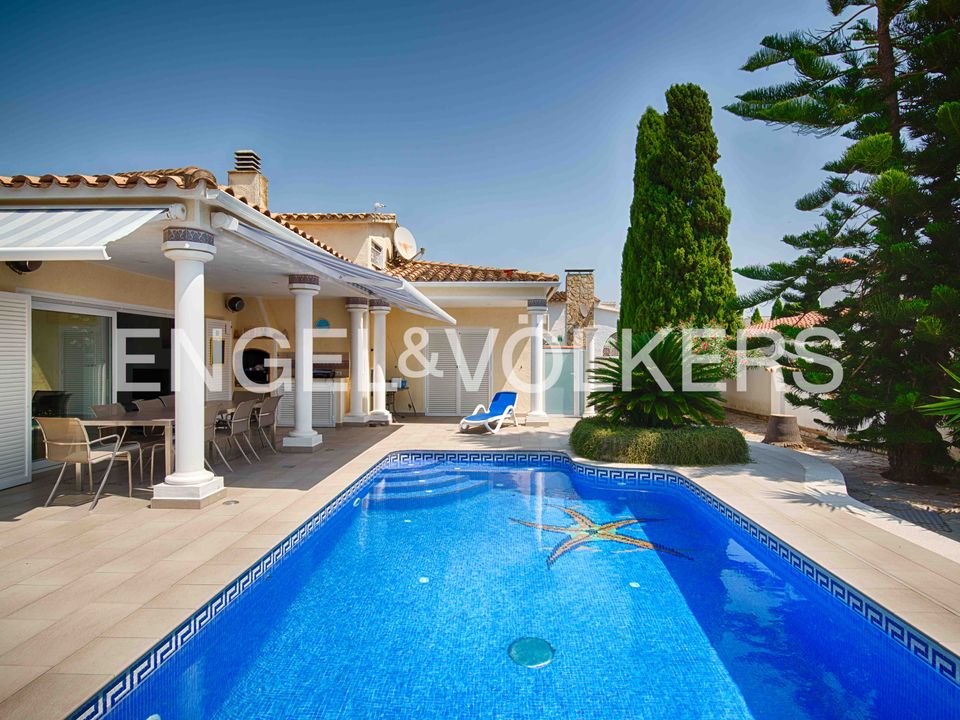 Villa i Empuriabrava, Gerona - foto 2
