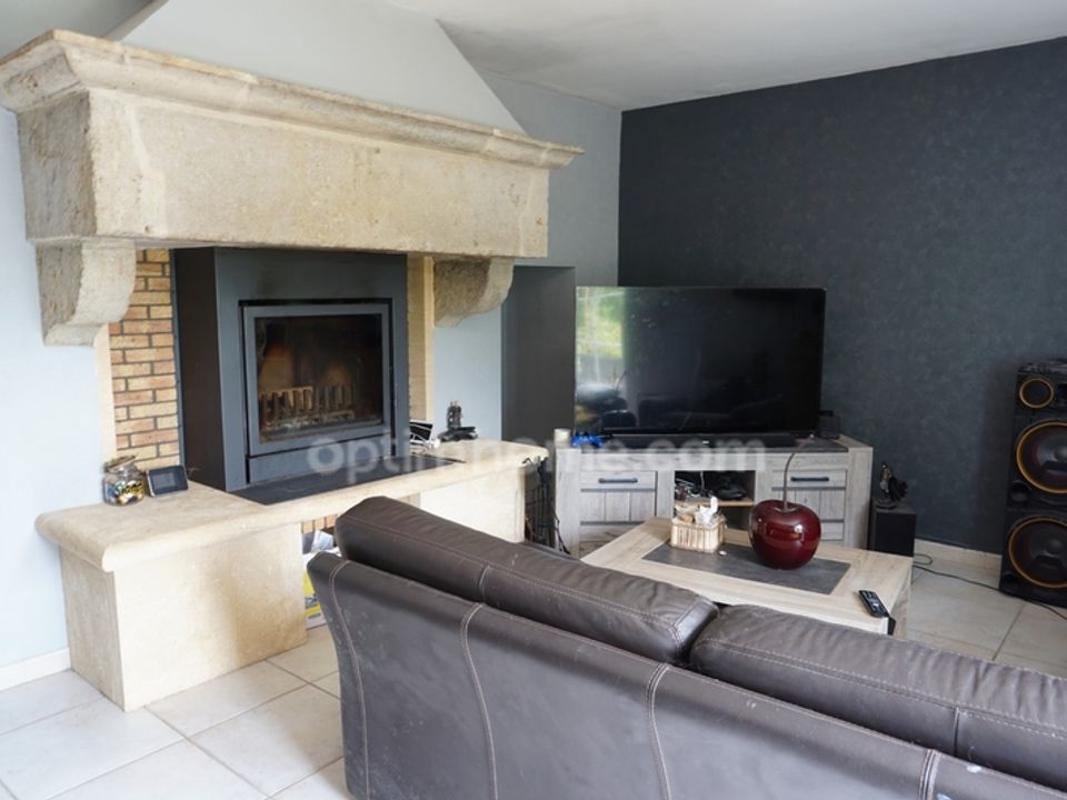 Villa i Vesoul, Haute-Saone - foto 1