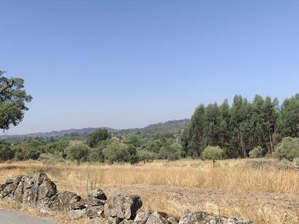 Helårsgrund i Penamacor, Castelo Branco - foto 1
