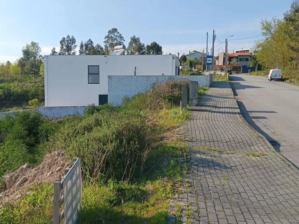 Helårsgrund i Vila Nova de Famalicao, Braga - foto 2