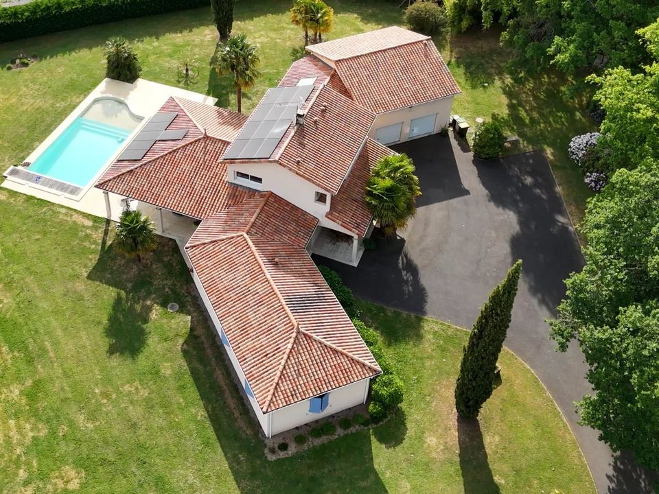 Villa i Brigueuil, Charente - foto 1