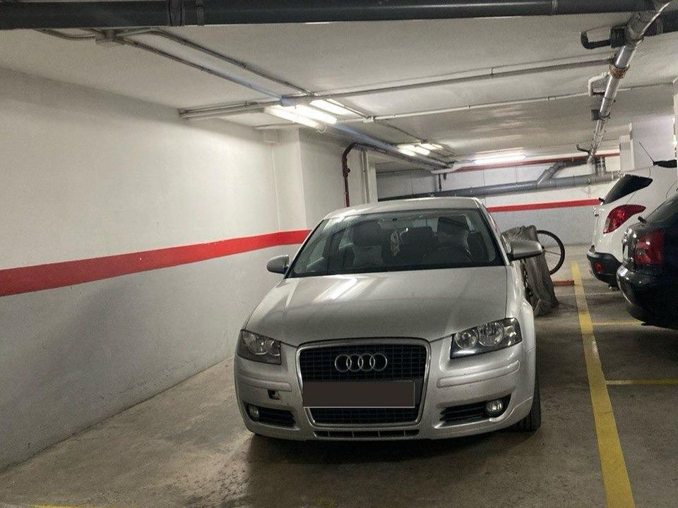 Parkeringsplads i Puerto De Sagunto, Valencia - foto 1