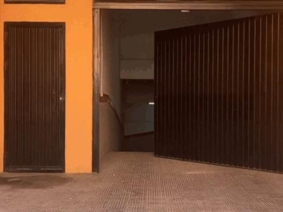 Parkeringsplads i Puerto De Sagunto, Valencia - foto 5
