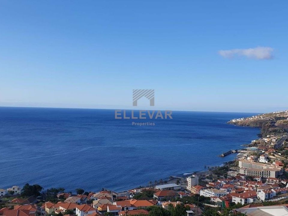 Helårsgrund i Santa Cruz, Madeira - foto 1