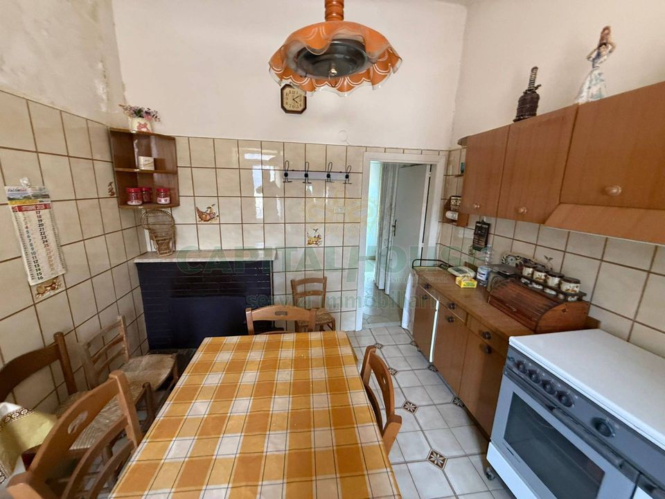 L'establiment comercial a Siano, Salerno - foto 2