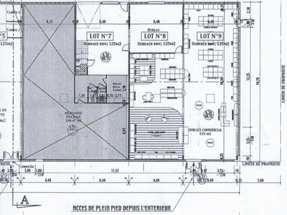 Commercial property in La Côte-Saint-André, Isere - photo 3