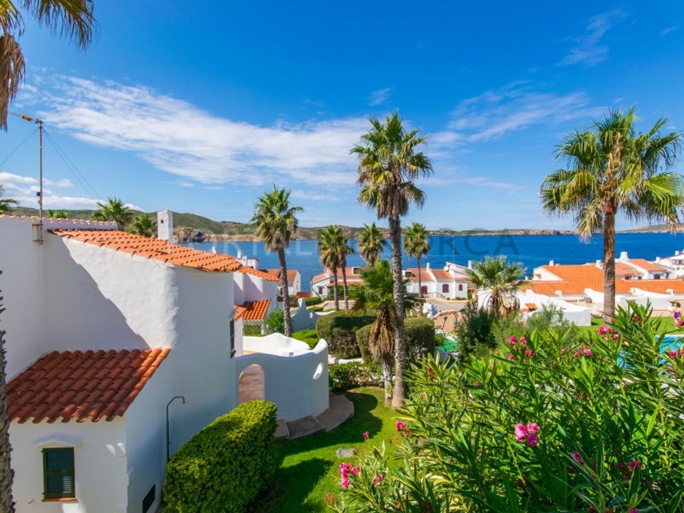 Villa i Playas de Fornells, Menorca - foto 1