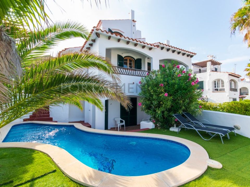 Villa i Playas de Fornells, Menorca - bilde 1
