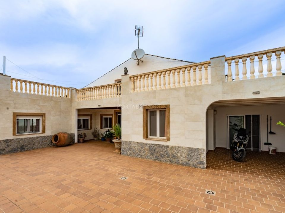 Landhuis in Es Castell, Menorca - foto 1
