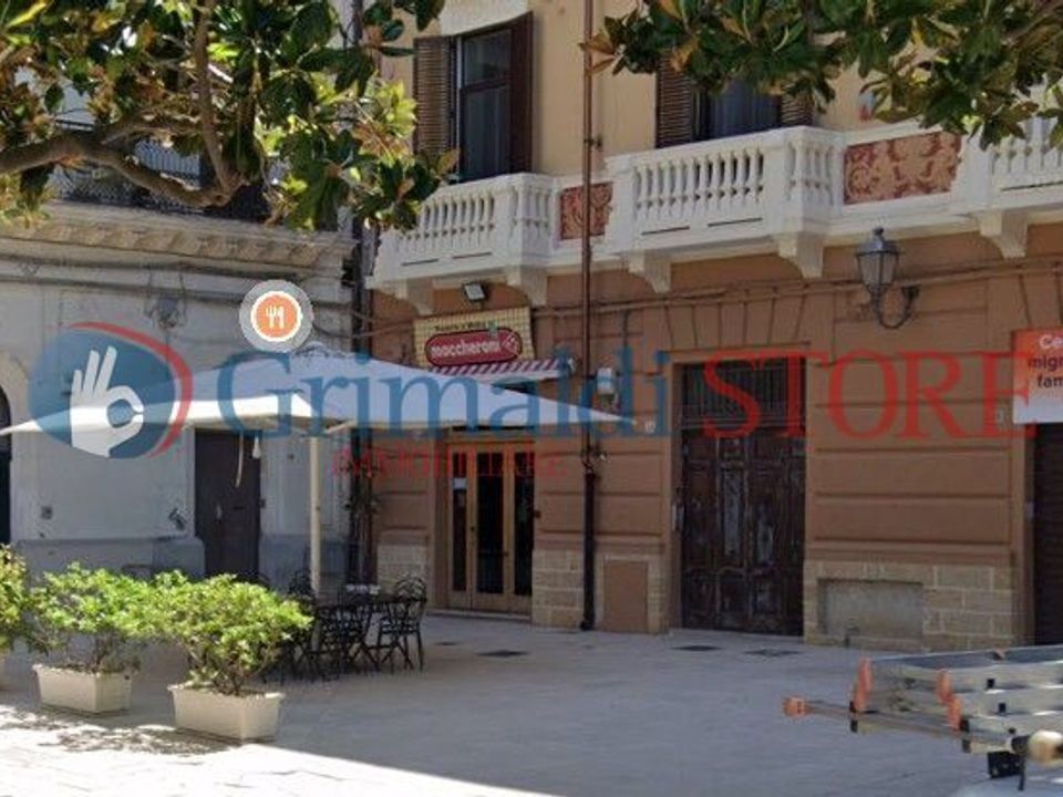 Erhvervsejendom i Brindisi, Brindisi - foto 1