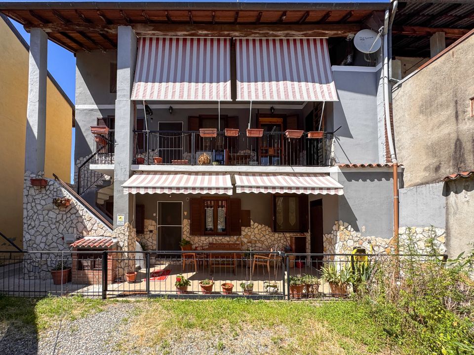 Byhus i Carpignano Sesia, Novara - foto 1