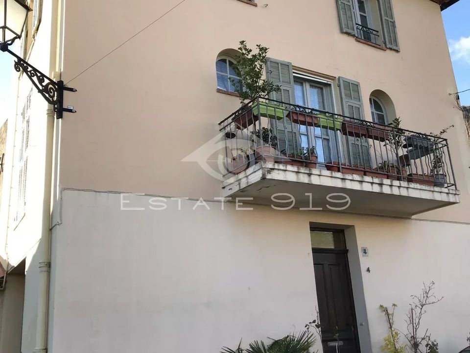 Villa i Le Bar-sur-Loup, Alpes-Maritimes - foto 1