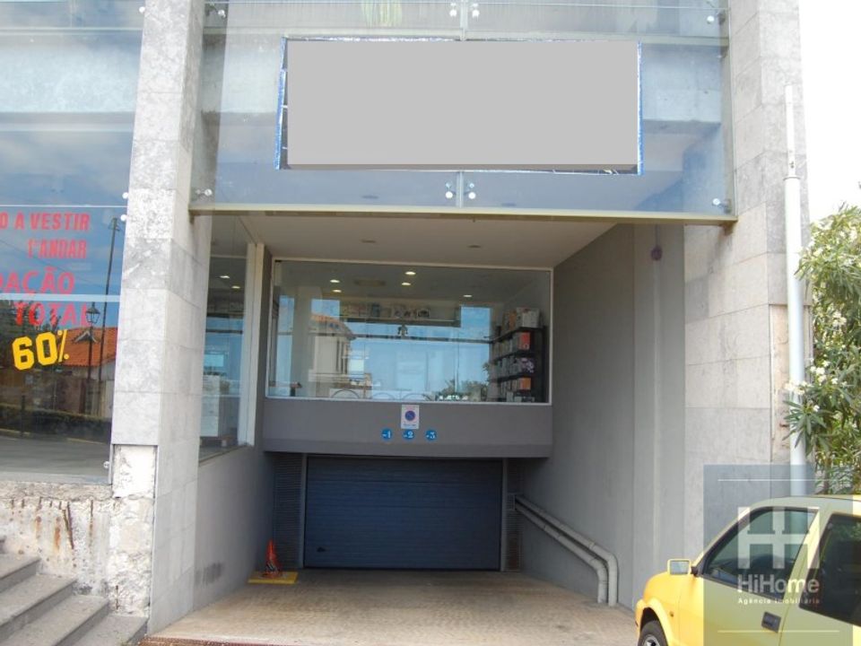 Parkeringsplads i Santa Cruz, Madeira - foto 3