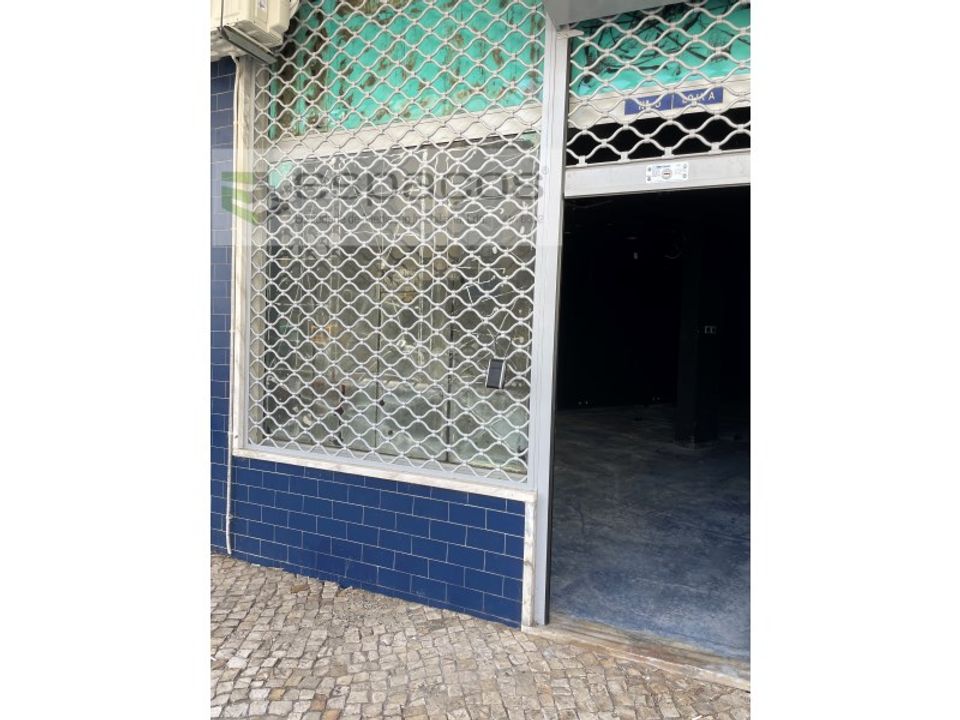 Erhvervsejendom i Loures, Lisbon - foto 3