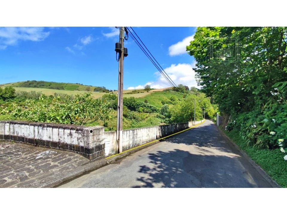 Helårsgrund i Fenais da Ajuda, Sao Miguel - foto 2