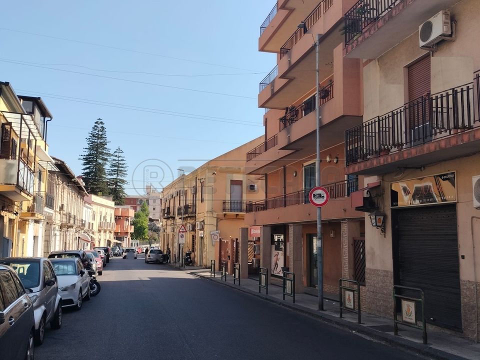 Erhvervsejendom i Messina, Messina - foto 5