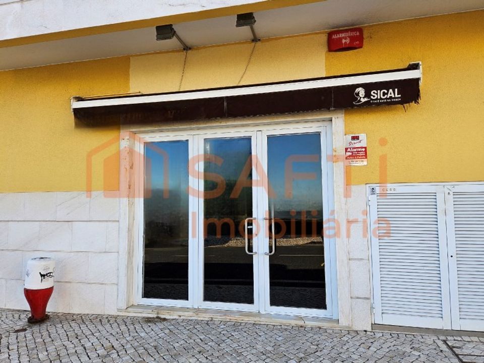 Erhvervsejendom i Mafra, Lisbon - foto 1