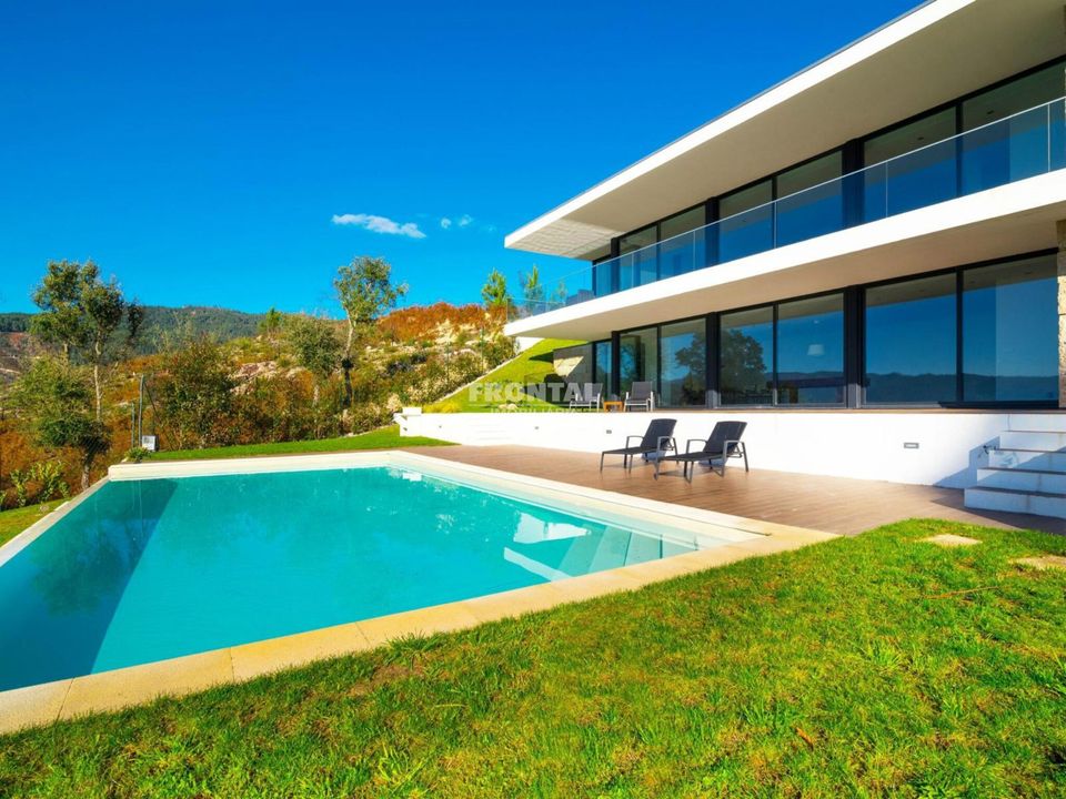 Villa i Vieira do Minho, Braga - foto 1