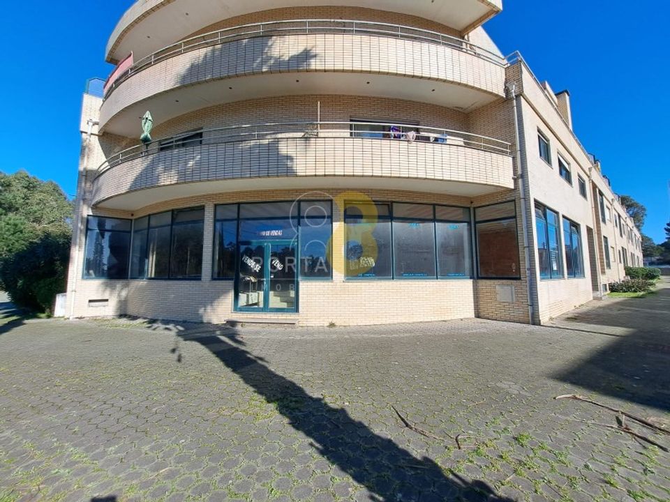 Erhvervsejendom i Madalena, Porto - foto 4