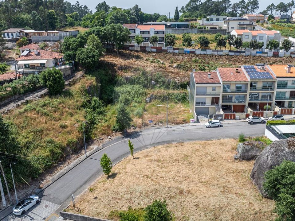 Helårsgrund i Braga, Braga - foto 1