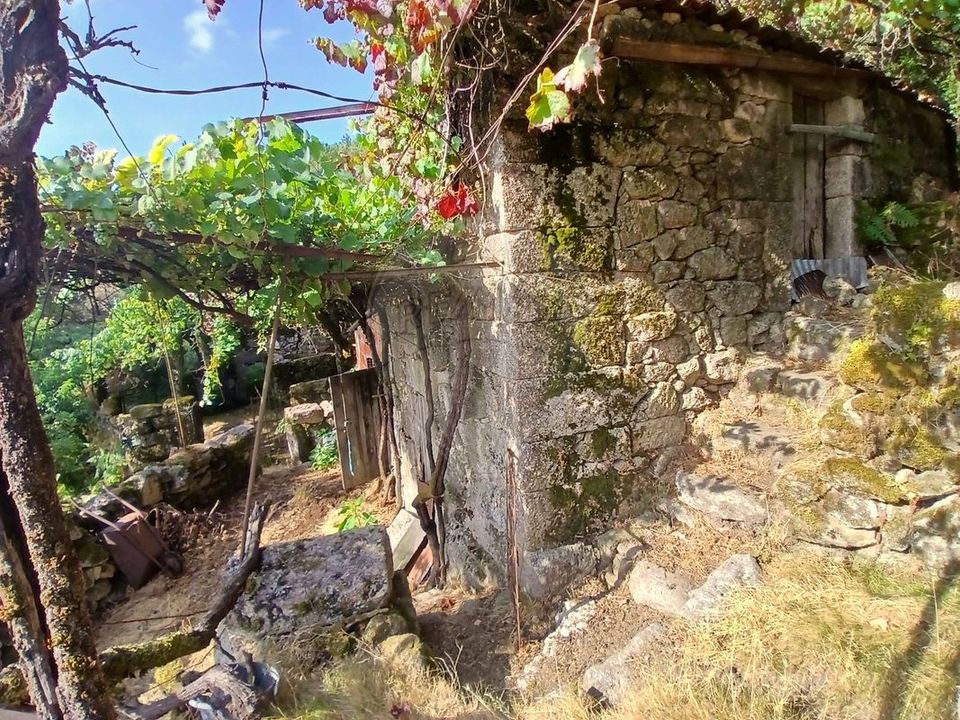 Helårsgrund i Arcos de Valdevez, Viana do Castelo - foto 4