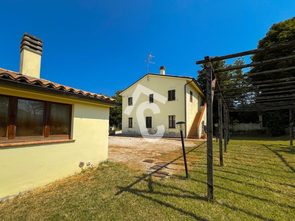 Villa i Maiolati Spontini, Ancona - foto 4