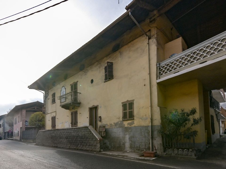 Byhus i Front, Turin - foto 3